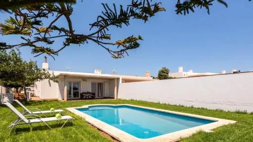 Semi-detached villa with pool in exclusive residential area of Cala Llonga Semi-detached villa with pool in exclusive residential area of Cala Llonga